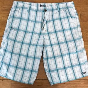 Men’s board shorts